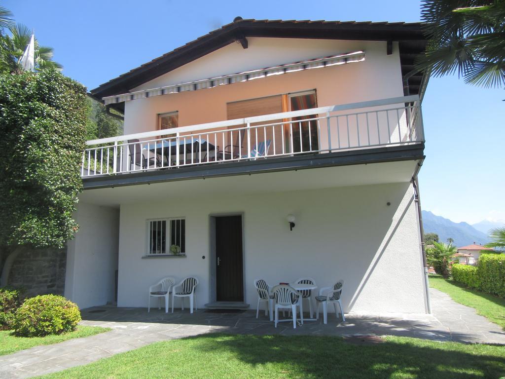 Casa Angela Apartment โลการ์โน ภายนอก รูปภาพ